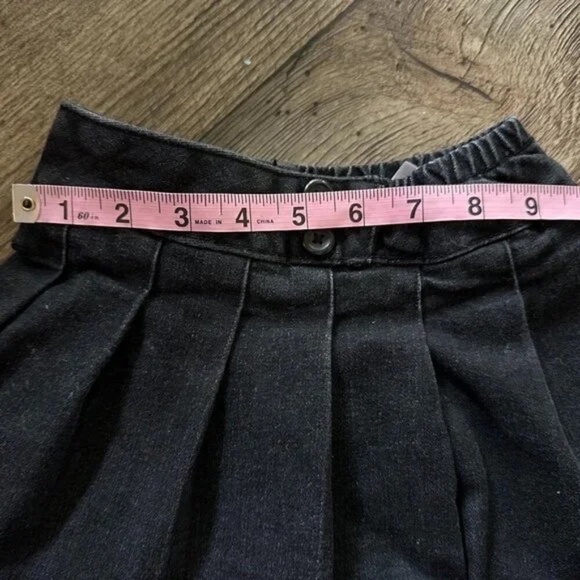 SET Baby Girl's Denim Skirt Size 18- 24 Months Floral Embroidered Blue Black - Picture 10 of 13